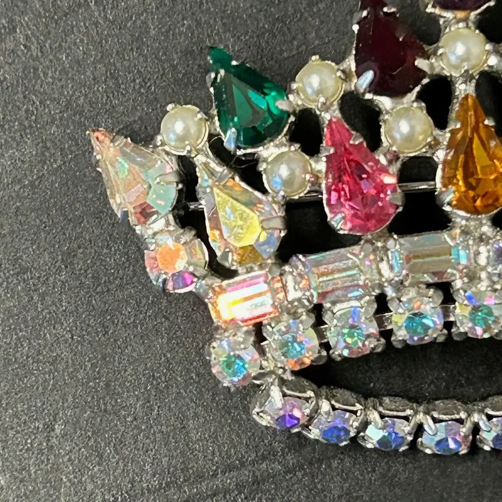 Vintage B. Davis AB Crystal Rhinestones and‎ Faux Pearl Mothers Crown Brooch